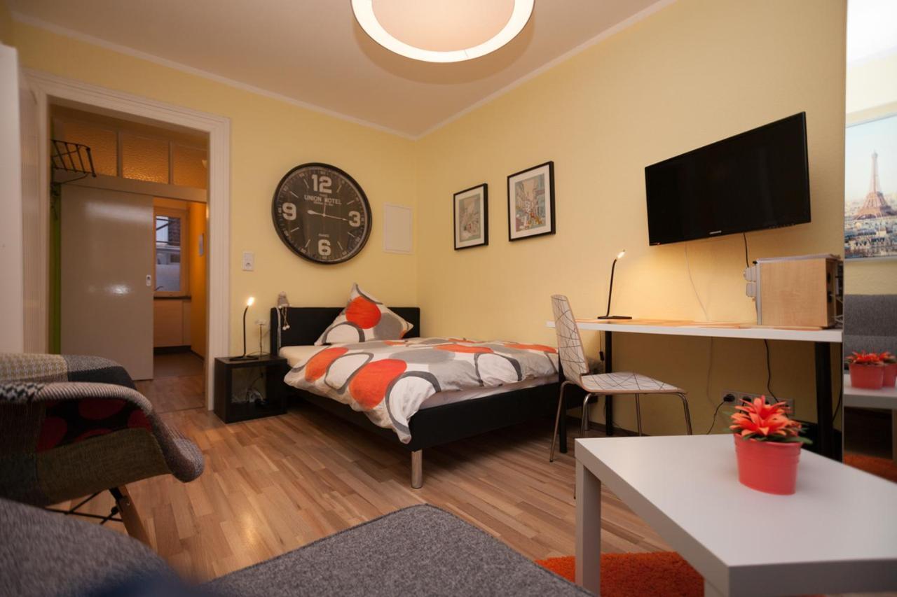 Apartmenthaus Lorbach Solingen Bagian luar foto