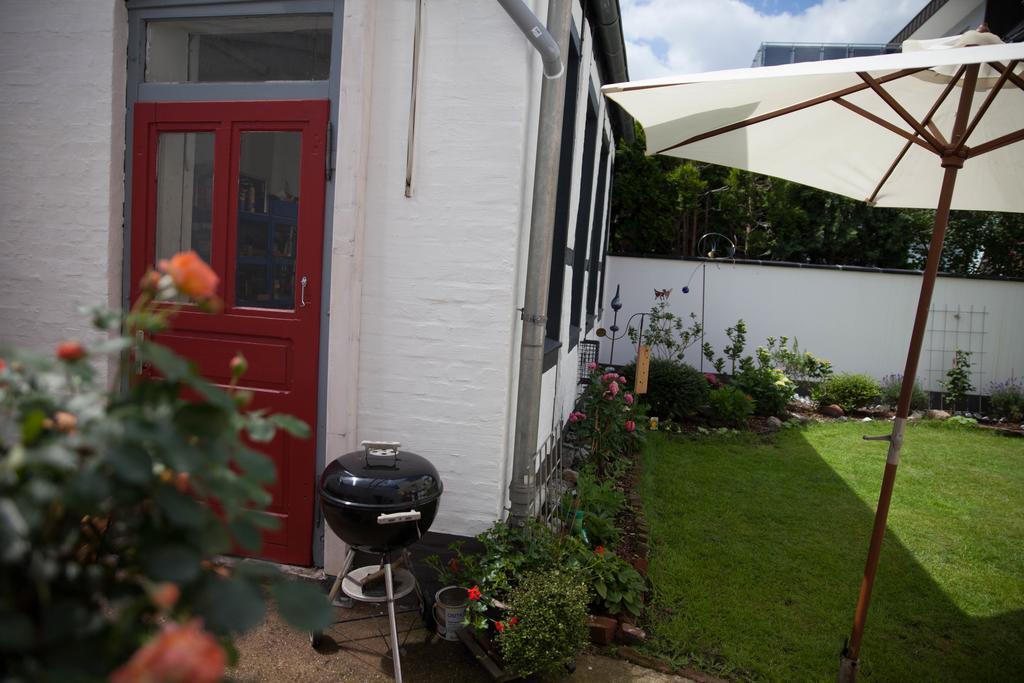 Apartmenthaus Lorbach Solingen Bagian luar foto