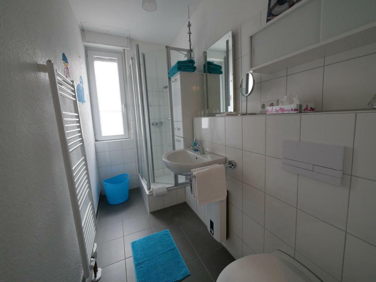 Apartmenthaus Lorbach Solingen Bagian luar foto